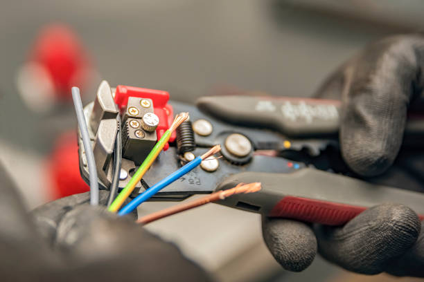 Best Electrical Contractors for Businesses  in Avon Park, FL